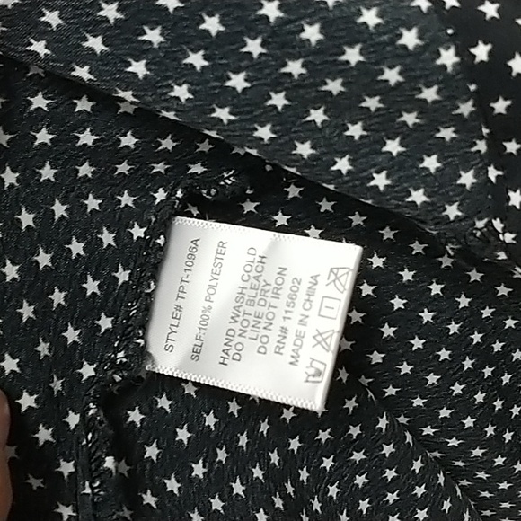 Market Star White Print Tie Front Top - Picture 7 of 10